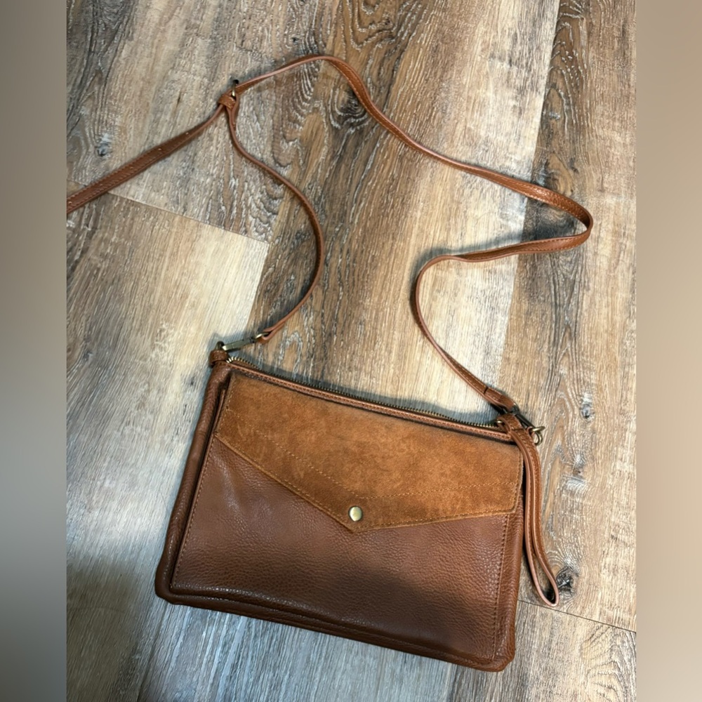 Anti Kraft Crossbody Bag